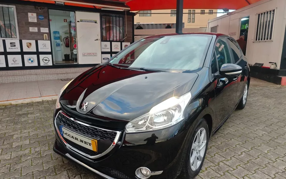 Peugeot 208 1.6 e-HDi Active 2-Tronic
