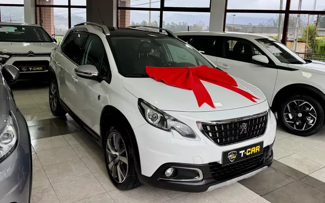 Peugeot 2008 1.2 PureTech Crossway EAT6