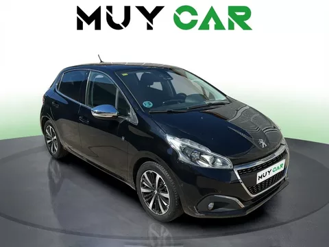 PEUGEOT 208 208 1.2 PureTech S&S Tech Edition 110