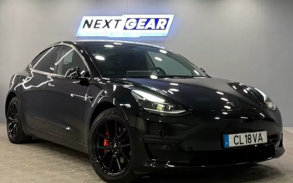 Tesla Model 3 Standard Range Plus RWD