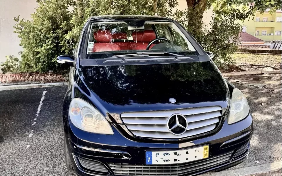 Mercedes-Benz B 150 Standard