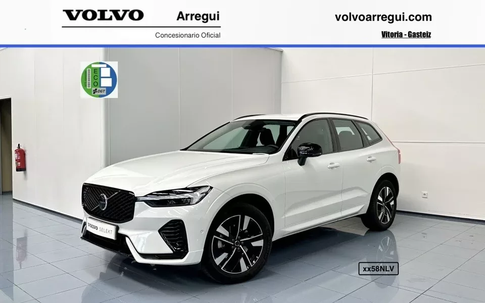 VOLVO XC60 XC60 B5 Plus Dark AWD Aut.