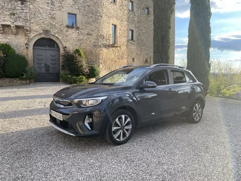 KIA Stonic Stonic 1.0 T-GDi MHEV DCT Drive 120 - 15800€ en Tarrega
