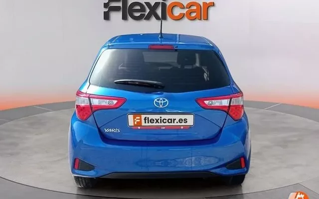 TOYOTA Yaris Yaris 1.0 Active