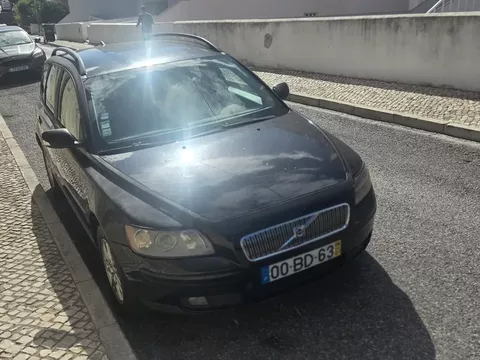 Volvo V50