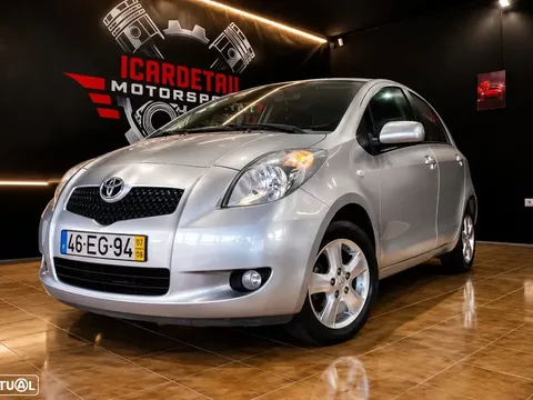 Toyota Yaris 1.0 VVT-i AC