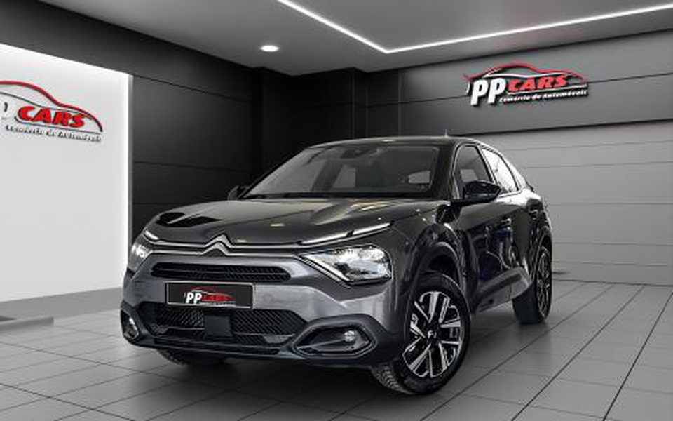 Citroen C4 BlueHDi 130 Stop&Start EAT8 SHINE