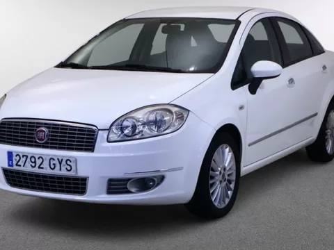 Fiat LINEA 1.6 MULTIJET 16V 105BHP EMOTION 4P