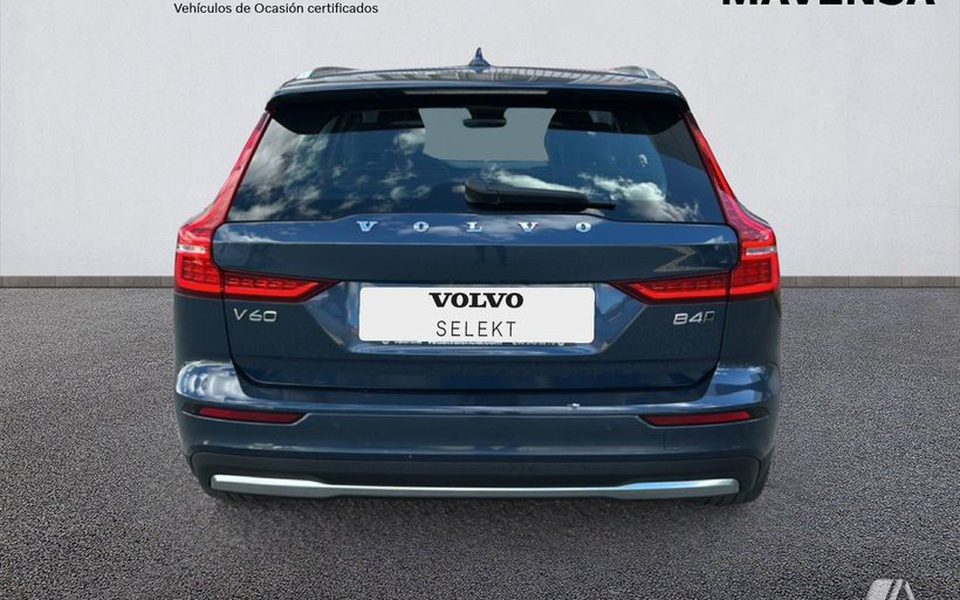 VOLVO V60 Cross Country V60 Cross Country B4 Ultimate AWD Aut. - 33898€ en Almendralejo