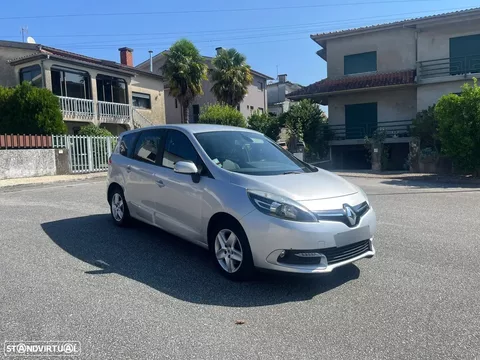 Renault Grand Scénic 1.5 dCi Dynamique S 7L EDC