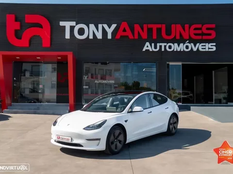 Tesla Model 3 Long Range RWD