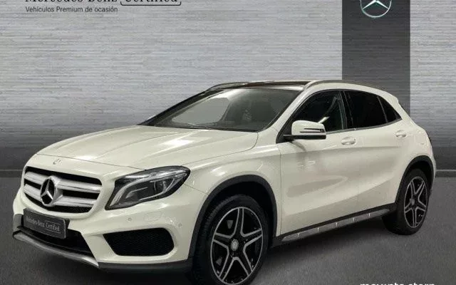 MERCEDES-BENZ Clase GLA GLA 220d AMG Line 7G-DCT