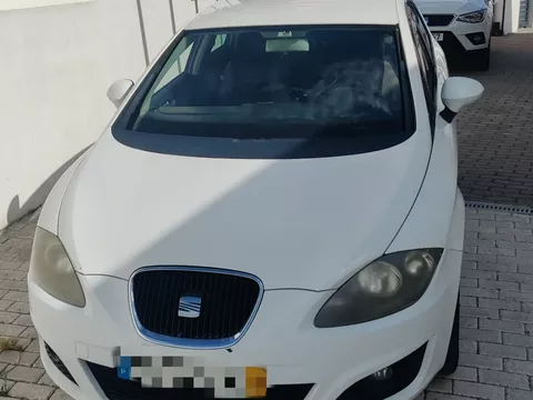 SEAT Leon 1.6 TDI DPF Ecomotive Sport