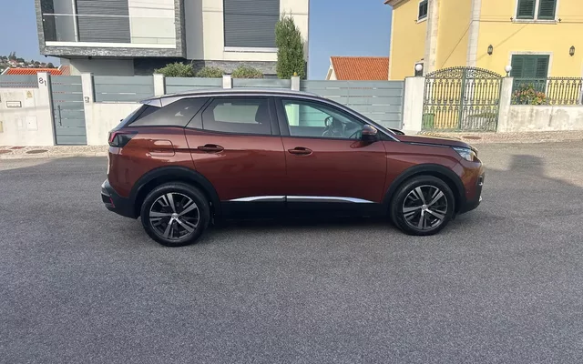 Peugeot 3008 BlueHDi 120 EAT6 Stop & Start Allure