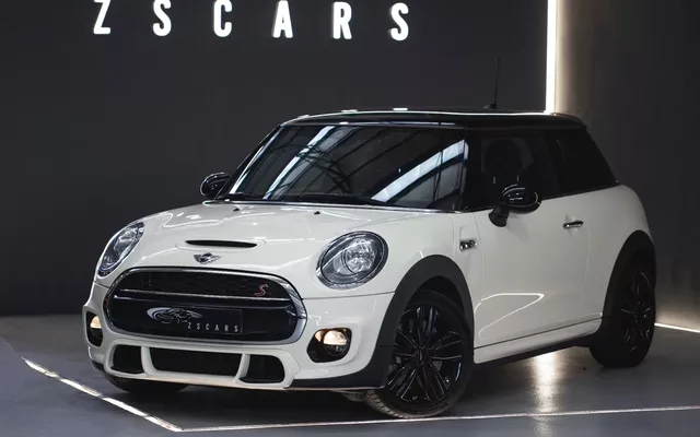 MINI 3 Portas Cooper S Auto Desportiva