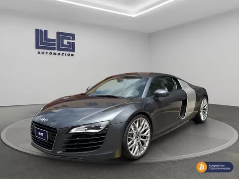 AUDI R8 Audi 4.2 FSI V8 quattro