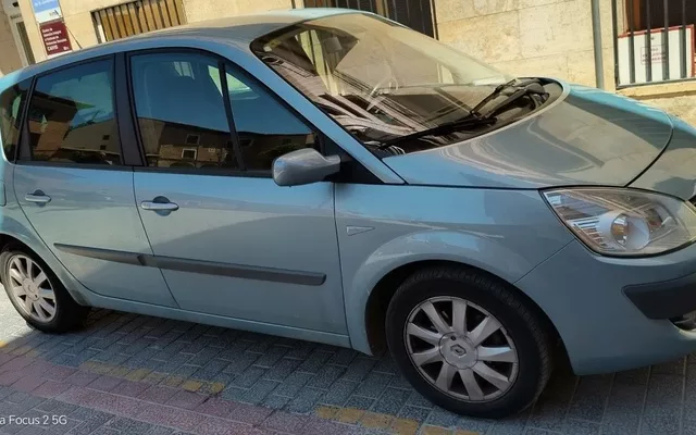 RENAULT Scénic Scénic 1.6 Dynamique Aut.
