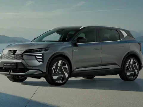 MITSUBISHI Eclipse Cross Eclipse Cross PHEV Kaiteki 4WD