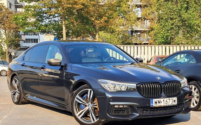 BMW SERIA 7 2017