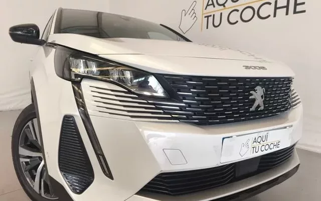 PEUGEOT 3008 3008 1.2 PureTech S&S Allure 130