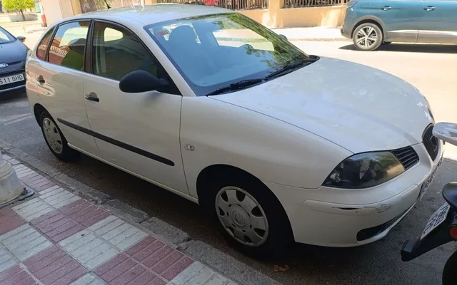 SEAT Ibiza Ibiza 1.4 16v Cool