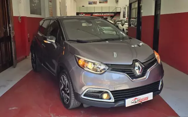 Renault Captur 2016 0.9 TCE Sport