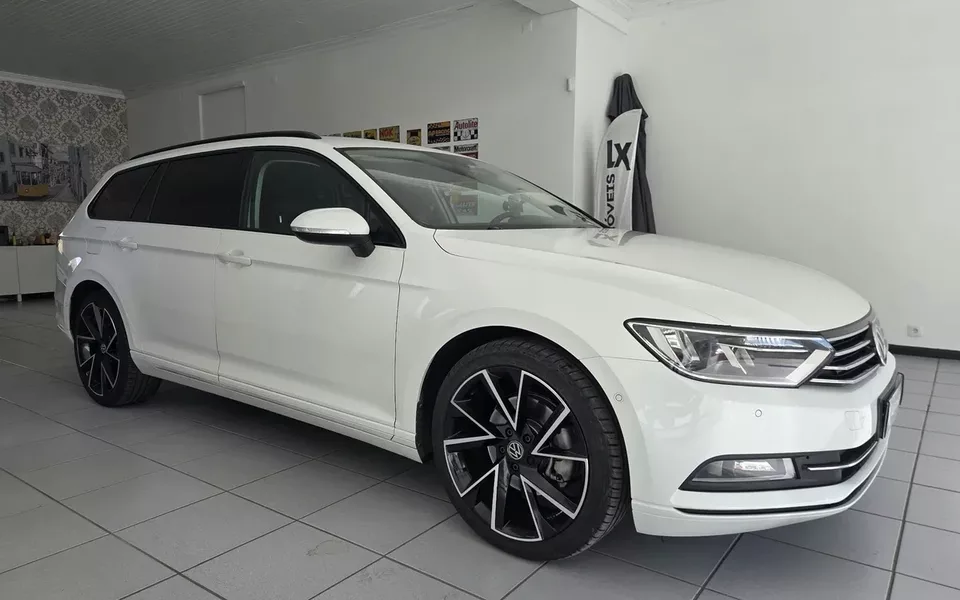 VW Passat Variant 1.6 TDI (BlueMotion ) DSG Comfortline