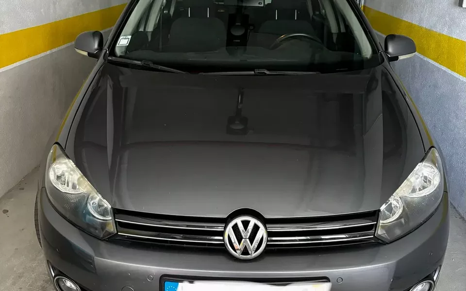 VW Golf Variant 1.6 TDi Highline DSG
