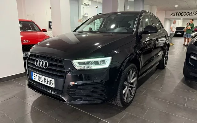 AUDI Q3 Q3 35 TFSI Black line S tronic