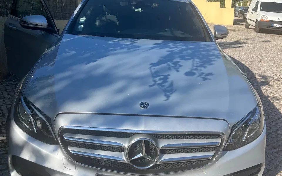 Mercedes-Benz E 300
