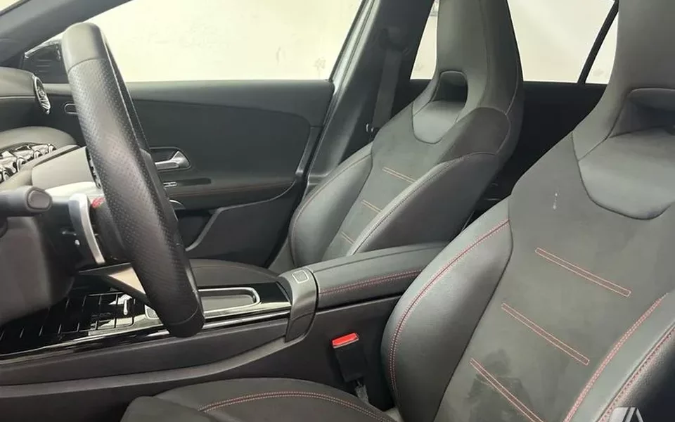 MERCEDES-BENZ Clase A CLASE A 180 Compacto