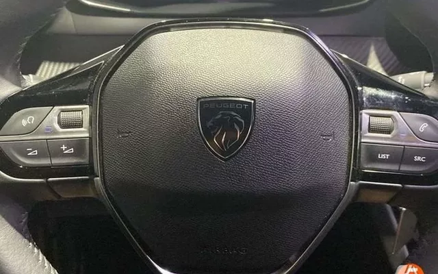 PEUGEOT 2008 Allure Gasolina 100 S&S 6 Vel. MAN