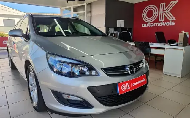 Opel Astra Sports Tourer 2015 1.4 T Excite GPL J16