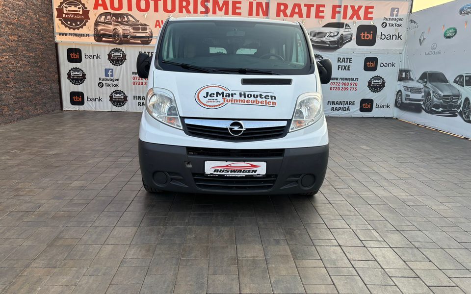 Opel Vivaro Long 2012 2,0 Diesel Euro 5 6 Locuri
