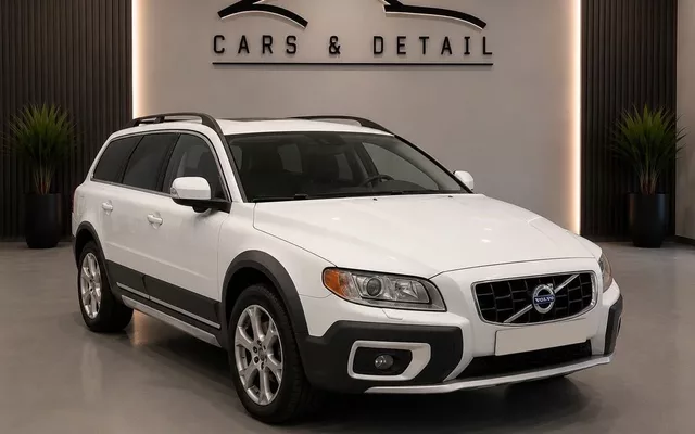 VOLVO XC70 D5 AWD Summum Auto