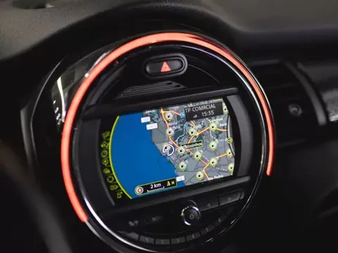 MINI 3 Portas 2017 Cooper S Auto Desportiva