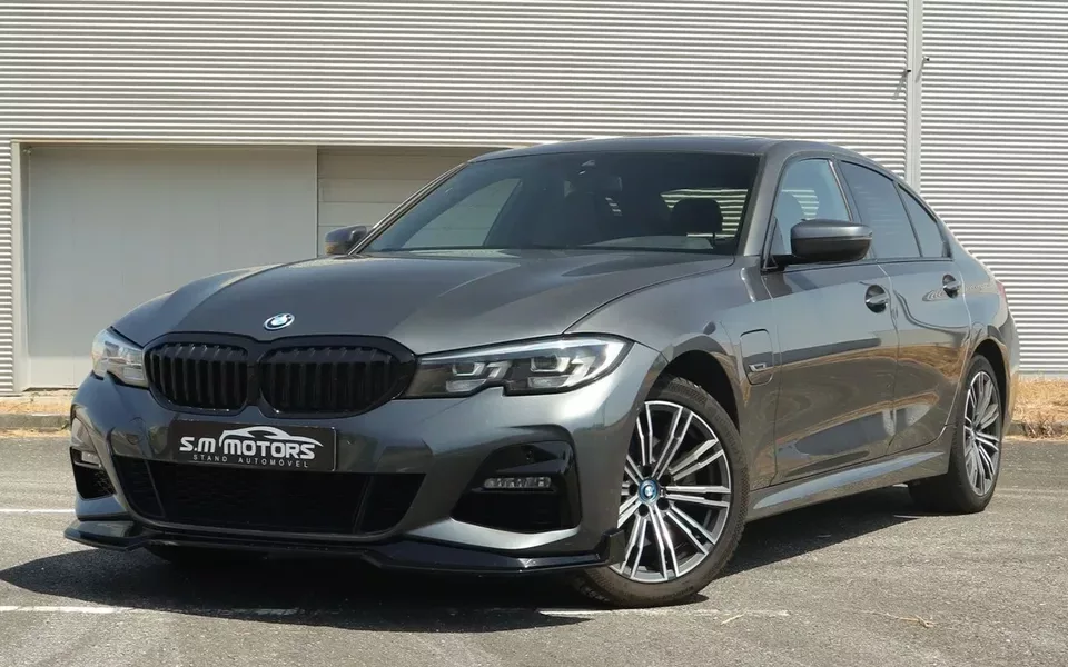 BMW 320 e Pack M Auto