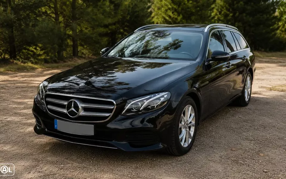 Mercedes-Benz E 220 d Avantgarde