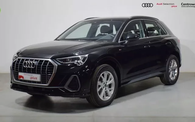 AUDI Q3 Q3 35 TFSI Black line S tronic