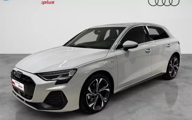 AUDI A3 A3 Sportback TFSI e S line S tronic 150kW