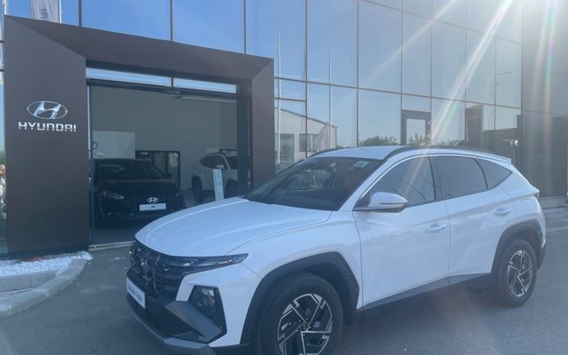 Hyundai NEW TUCSON 1.6T-GDi 180CP 4WD 7DCT Style
