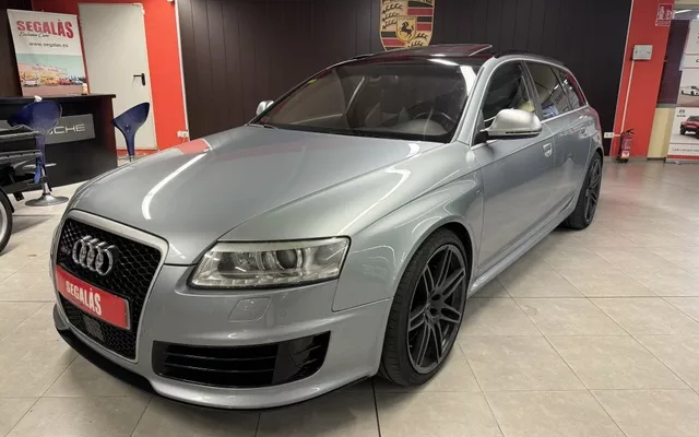 AUDI A6 RS6 Avant Tiptronic
