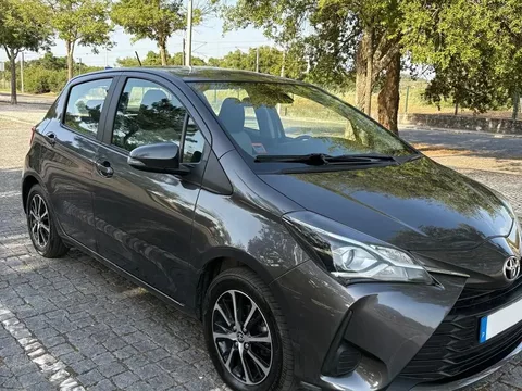 Toyota Yaris 1.0 VVT-i ACtive+AC