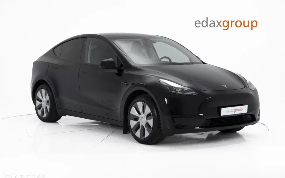 Tesla Model Y Standard
