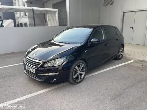 Peugeot 308 1.6 BlueHDi Style J17