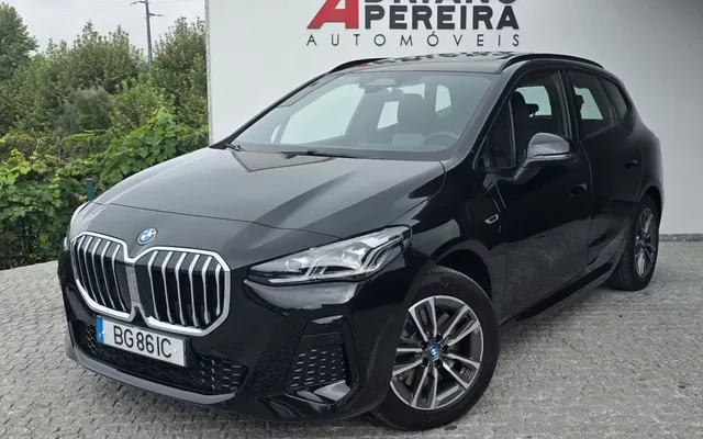 BMW 230xe Active Tourer xDrive Edição Desportiva M