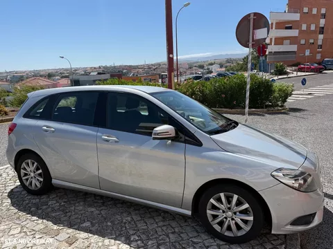 Mercedes-Benz B 180 CDI BlueEFFICIENCY