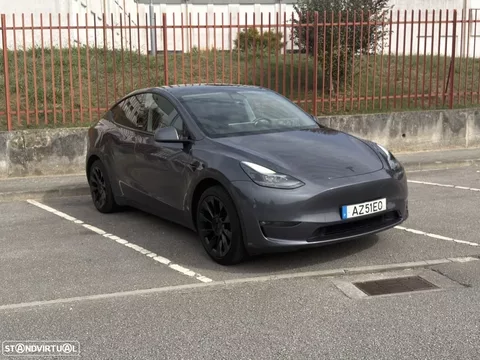 Tesla Model Y Long Range Tração Integral