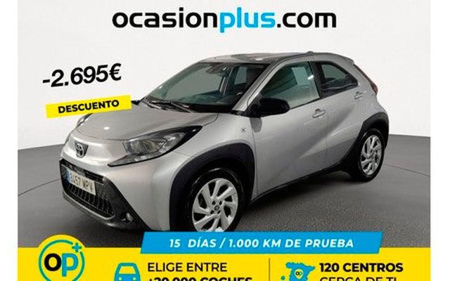 TOYOTA Aygo X Cross Play