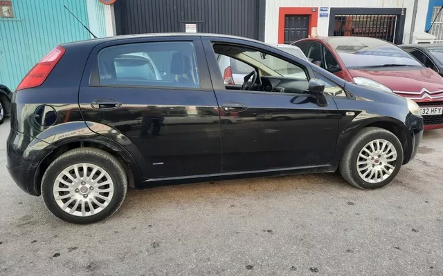 FIAT Grande Punto Grande Punto 1.4 Active